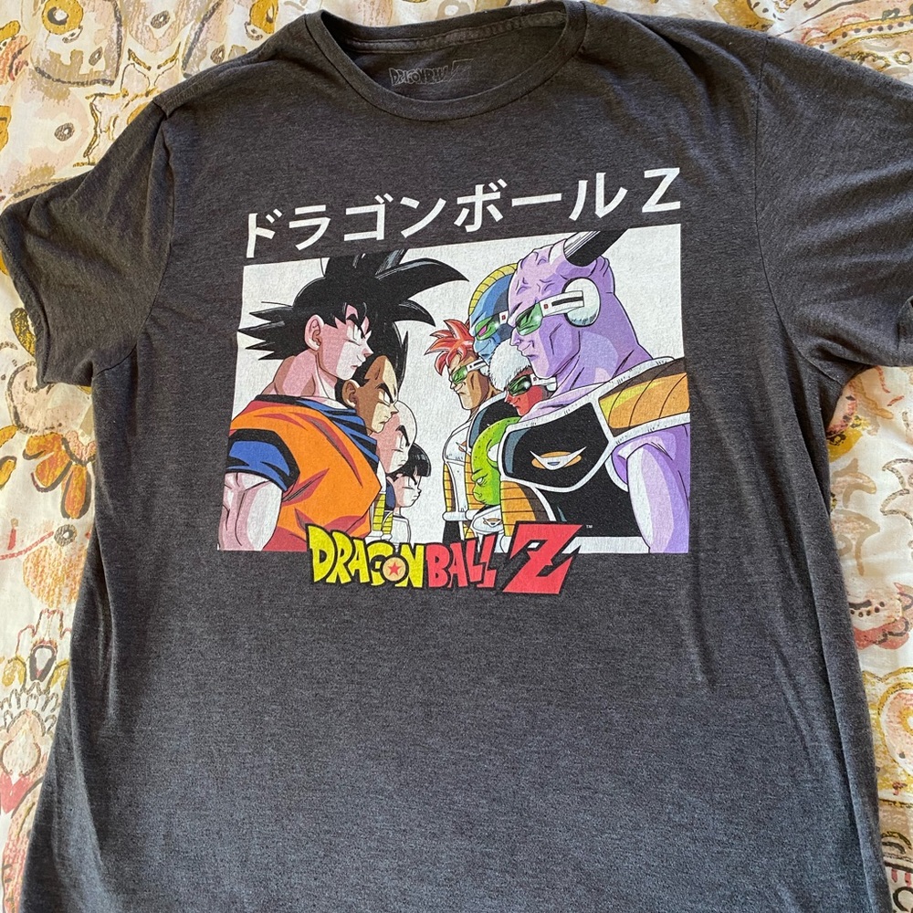 SOLD Dragon Ball Z ๐ Large Sized Gray Tee Shirt ๐ฅ - Picture 5 of 7